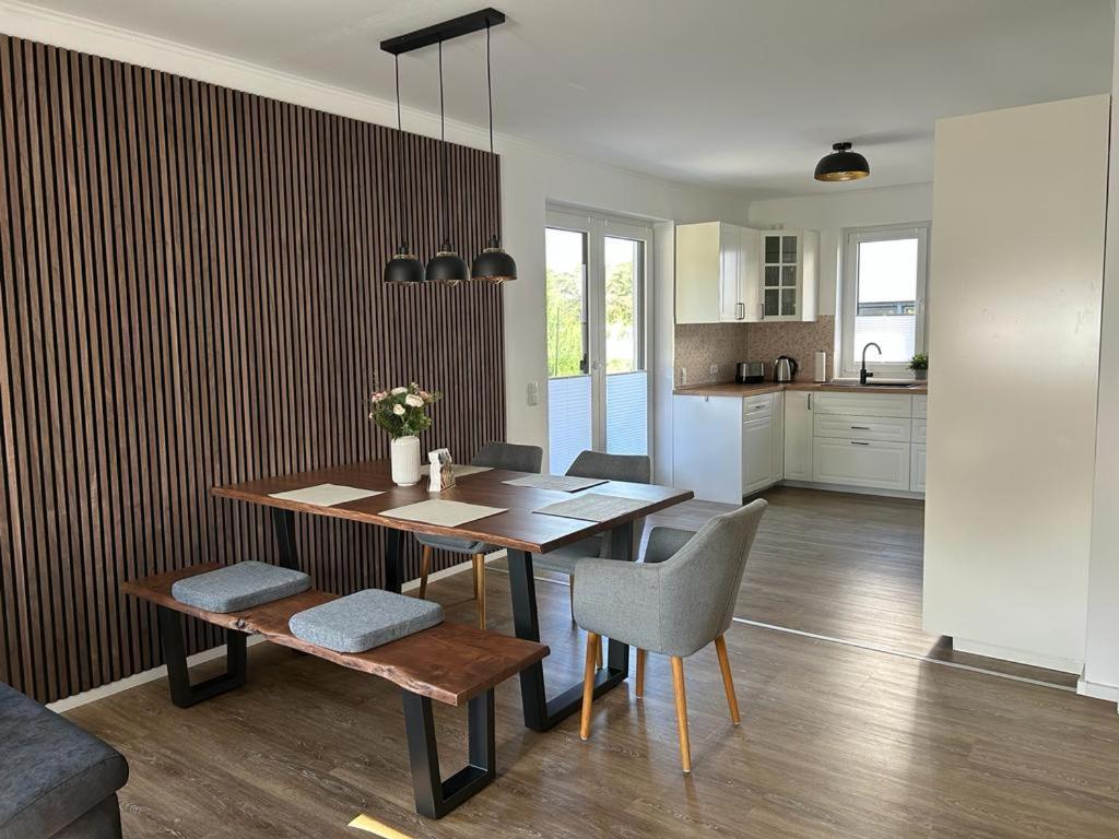 Exklusive Ferienwohnung Bei Berlin, Bis 5 Gaeste, Grosse Terrasse, Garten Bestensee Dış mekan fotoğraf