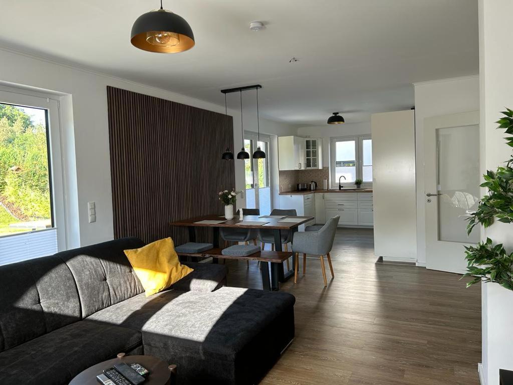 Exklusive Ferienwohnung Bei Berlin, Bis 5 Gaeste, Grosse Terrasse, Garten Bestensee Dış mekan fotoğraf